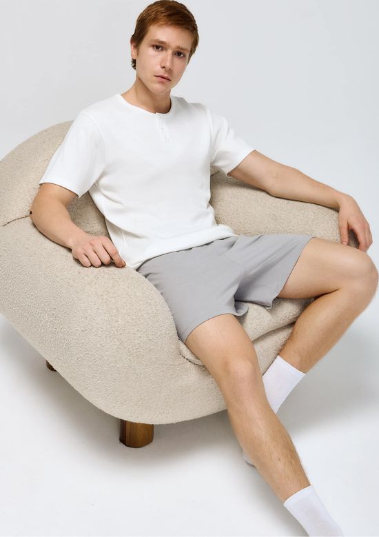 Foto do produto: Pijama Curto Masculino Gola Henley - Off white