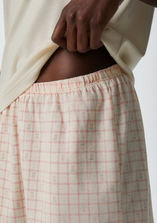 Foto do produto: Pijama Curto Feminino Com Estampa - Creme