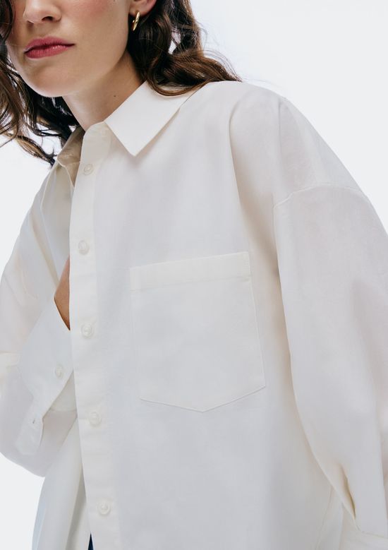 Foto do produto: Camisa Feminina Manga Longa Com Bolso - Branco