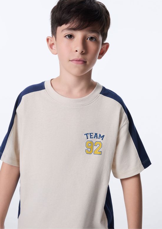 Foto do produto: Camiseta Infantil Menino Oversized Estampa em Silk - Bege