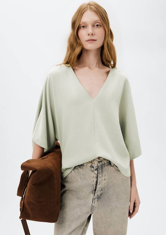 Foto do produto: Blusa Feminina Decote V Manga 3/4 - Verde