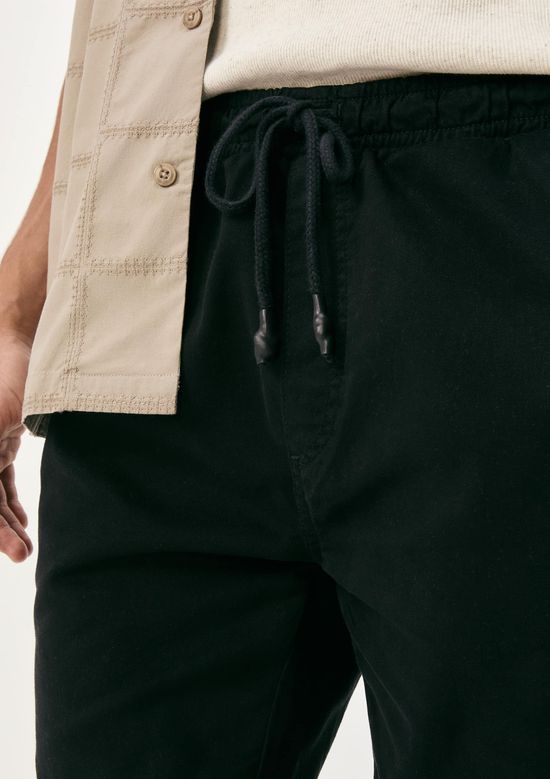 Foto do produto: Bermuda Básica Masculina Jogger Em Sarja Moletom - Preto
