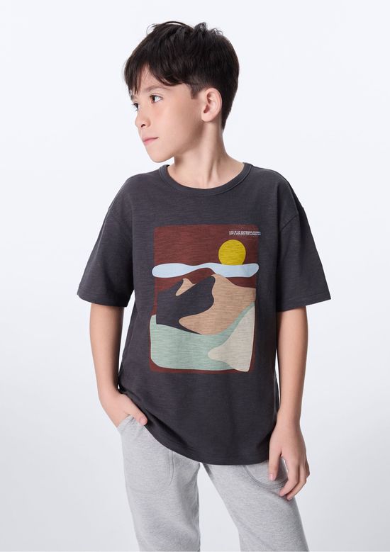 Foto do produto: Camiseta Oversized Infantil Menino Com Estampa - Cinza