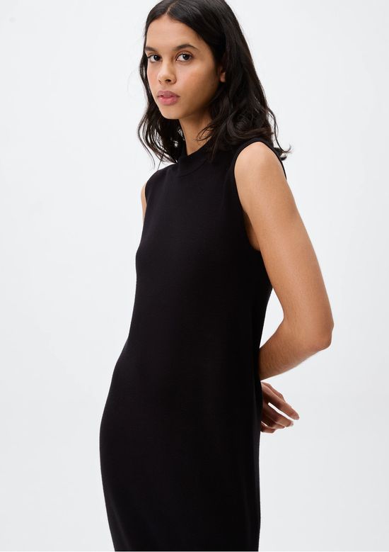 Foto do produto: Vestido Midi Em Tricô - Preto