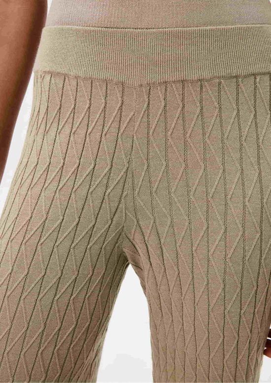 Foto do produto: Calça Feminina Com Elástico Em Tricô - Caqui