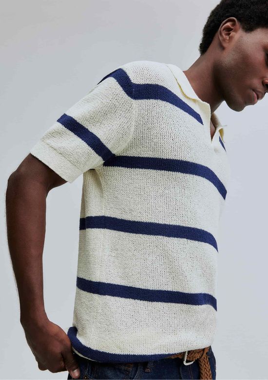 Foto do produto: Polo Unissex Em Tricô Listrado Hering + Welcome - Off white