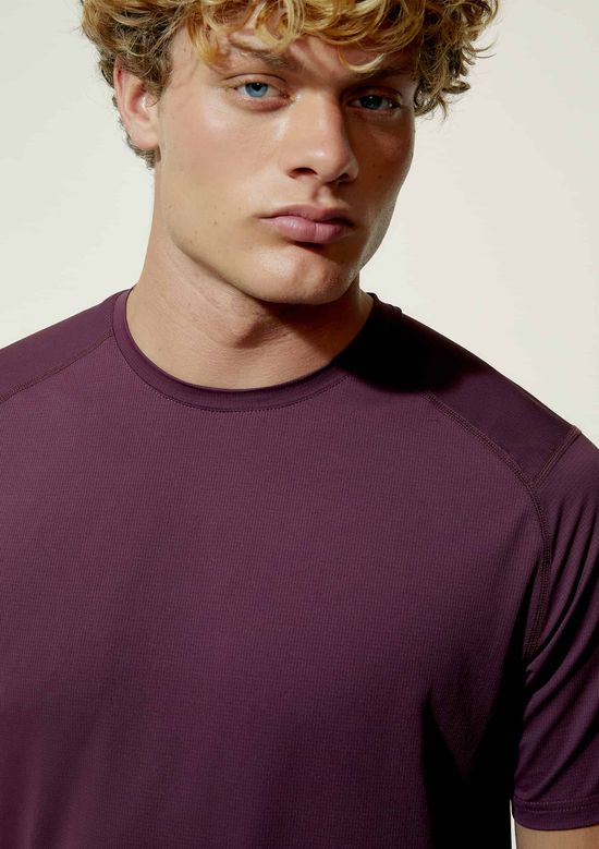 Foto do produto: Camiseta Esportiva Masculina Manga Curta Hiit - Vinho