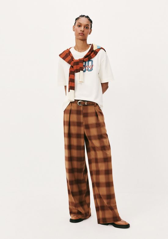 Foto do produto: Calça Feminina Evasê Estampada - Marrom