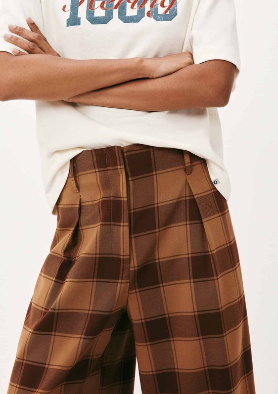 Foto do produto: Calça Feminina Evasê Estampada - Marrom