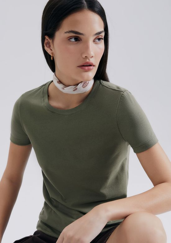 Foto do produto: Camiseta Básica Feminina Slim World - Verde