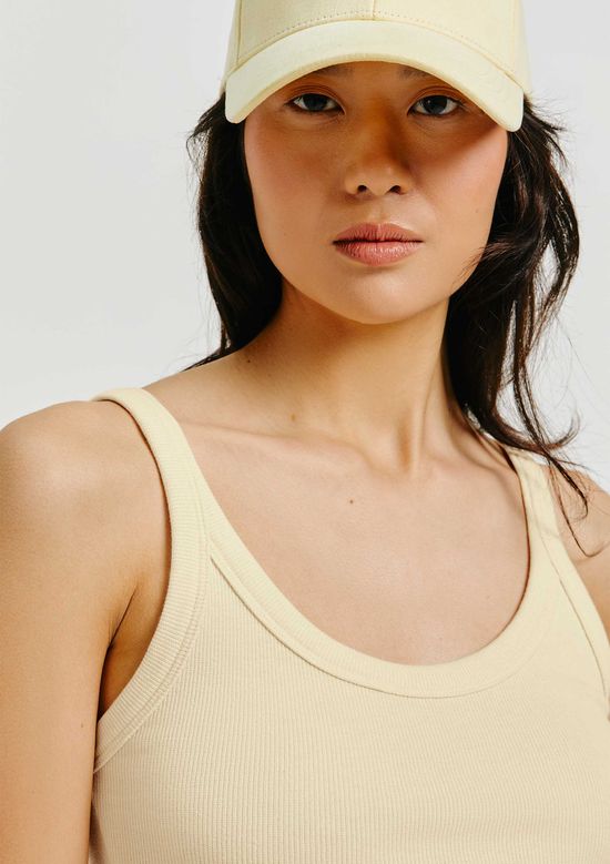 Foto do produto: Regata Básica Feminina Cropped Em Ribana Canelada - Amarelo
