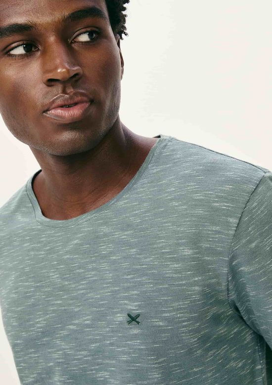 Foto do produto: Camiseta Básica Masculina Em Malha Jet - Verde