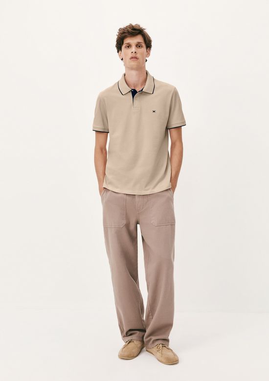 Foto do produto: Camisa Polo Básica Masculina Em Piquet Com Bordado - Bege