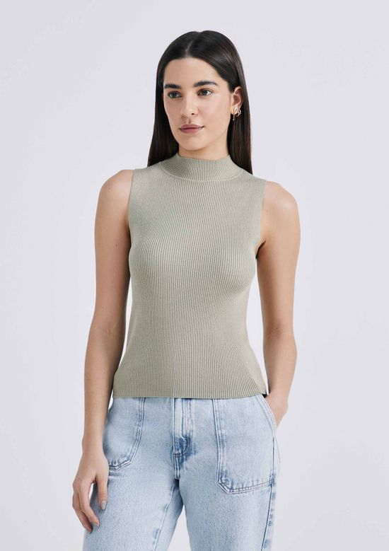 Foto do produto: Regata Básica Feminina Gola Alta Em Tricô Canelado - Verde