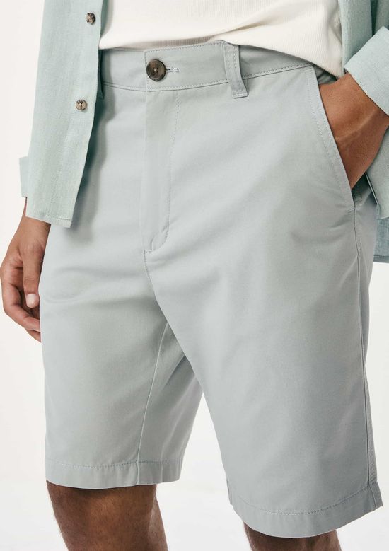 Foto do produto: Bermuda Básica Masculina Chino Reta Em Sarja - Azul