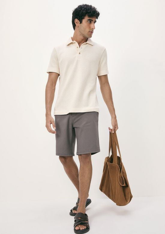 Foto do produto: Bermuda Masculina Chino Em Sarja Peletizada - Cinza