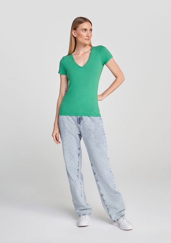 Foto do produto: Blusa Básica Feminina Decote V Com Elastano - Verde
