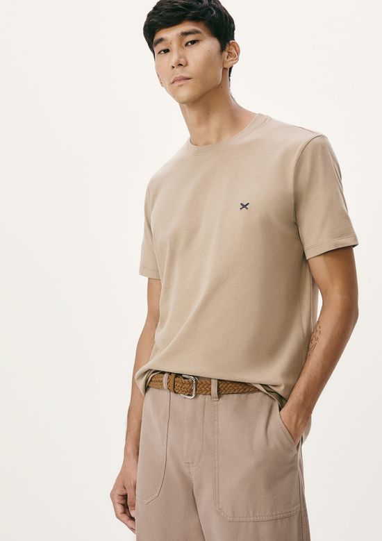 Foto do produto: Camiseta Básica Masculina World Com Bordado - Marrom