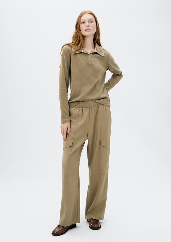 Foto do produto: Calça Feminina Reta Em Peachtouch Toque Macio - Verde