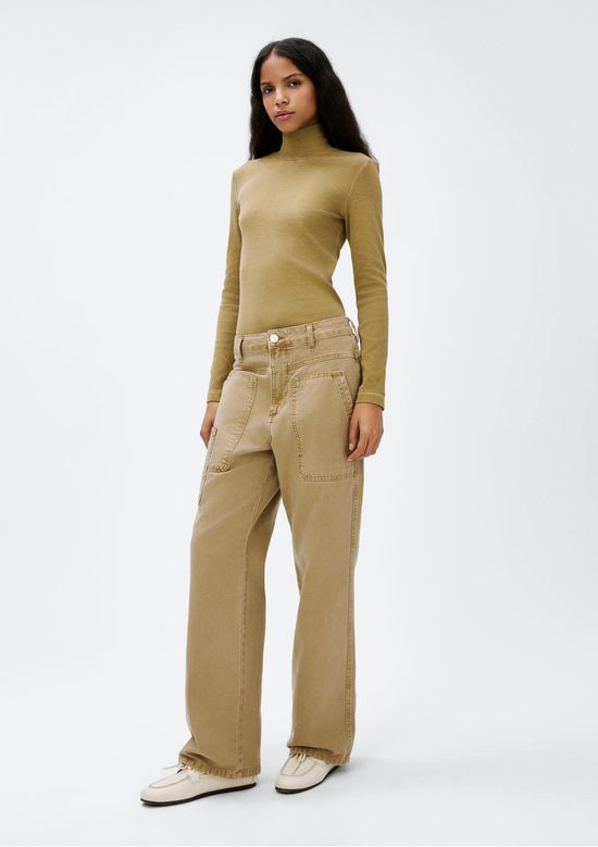 Foto do produto: Calça Feminina Reta Cintura Média Em Sarja - Caqui