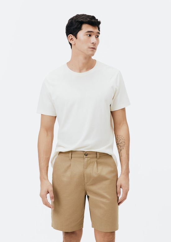 Foto do produto: Bermuda Masculina Reta em Sarja - Bege