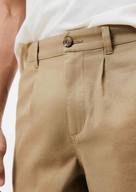 Foto do produto: Bermuda Masculina Reta em Sarja - Bege