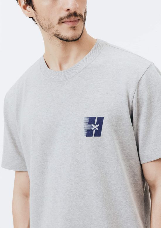 Foto do produto: Camiseta Masculina Comfort Estampada - Cinza
