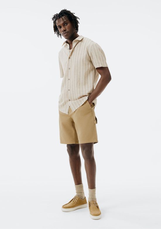 Foto do produto: Bermuda Masculina Carpinteiro em Sarja Texturizada - Bege