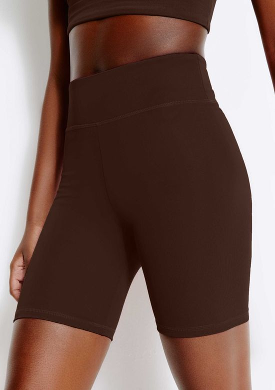 Foto do produto: Bermuda Esportiva Feminina Biker com Fio LYCRA® - Marrom
