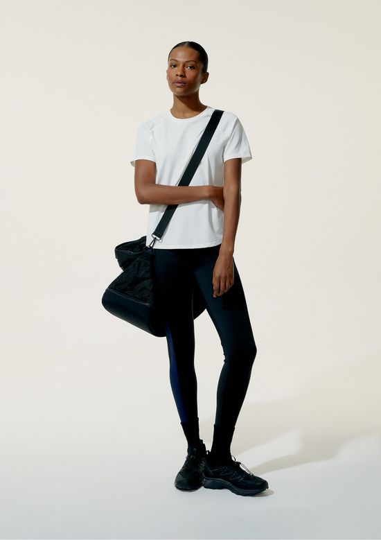 Foto do produto: Camiseta Esportiva Feminina Sustentável - Off white