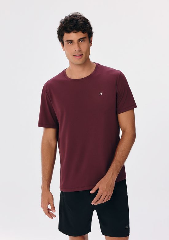 Foto do produto: Camiseta Esportiva Masculina Manga Curta Com Refletivo Easy Care - Vinho