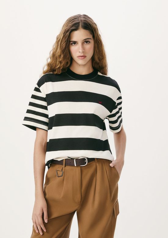 Foto do produto: Camiseta Feminina Stripe Com Bordado - Preto