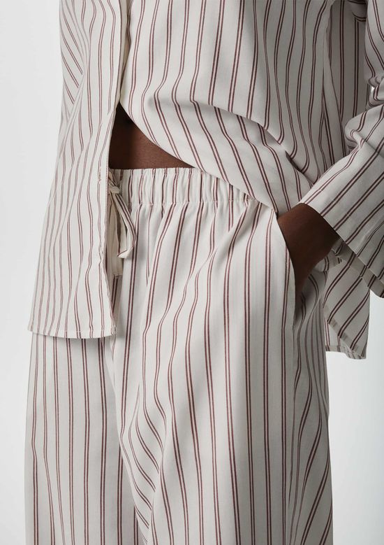 Foto do produto: Calça Feminina Cintura Alta Listrada - Vermelho