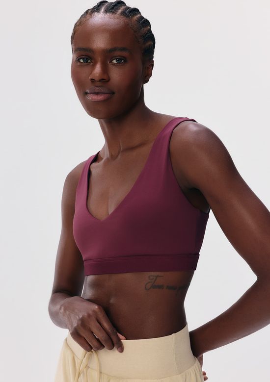 Foto do produto: Top Esportivo Feminino Com Texturas - Vinho