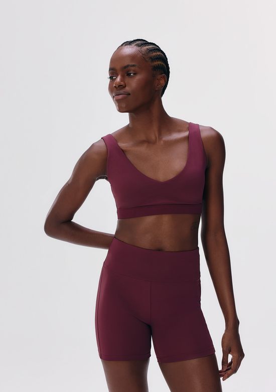 Foto do produto: Bermuda Esportiva Feminina Biker Com Texturas - Vinho