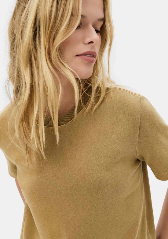 Foto do produto: Blusa Feminina Manga Curta Em Malha Binada - Caqui