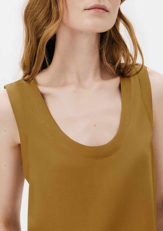 Foto do produto: Regata Feminina Decote U Em Viscose - Caqui