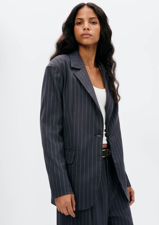 Foto do produto: Blazer Feminino Fio Tinto Listrado - Cinza