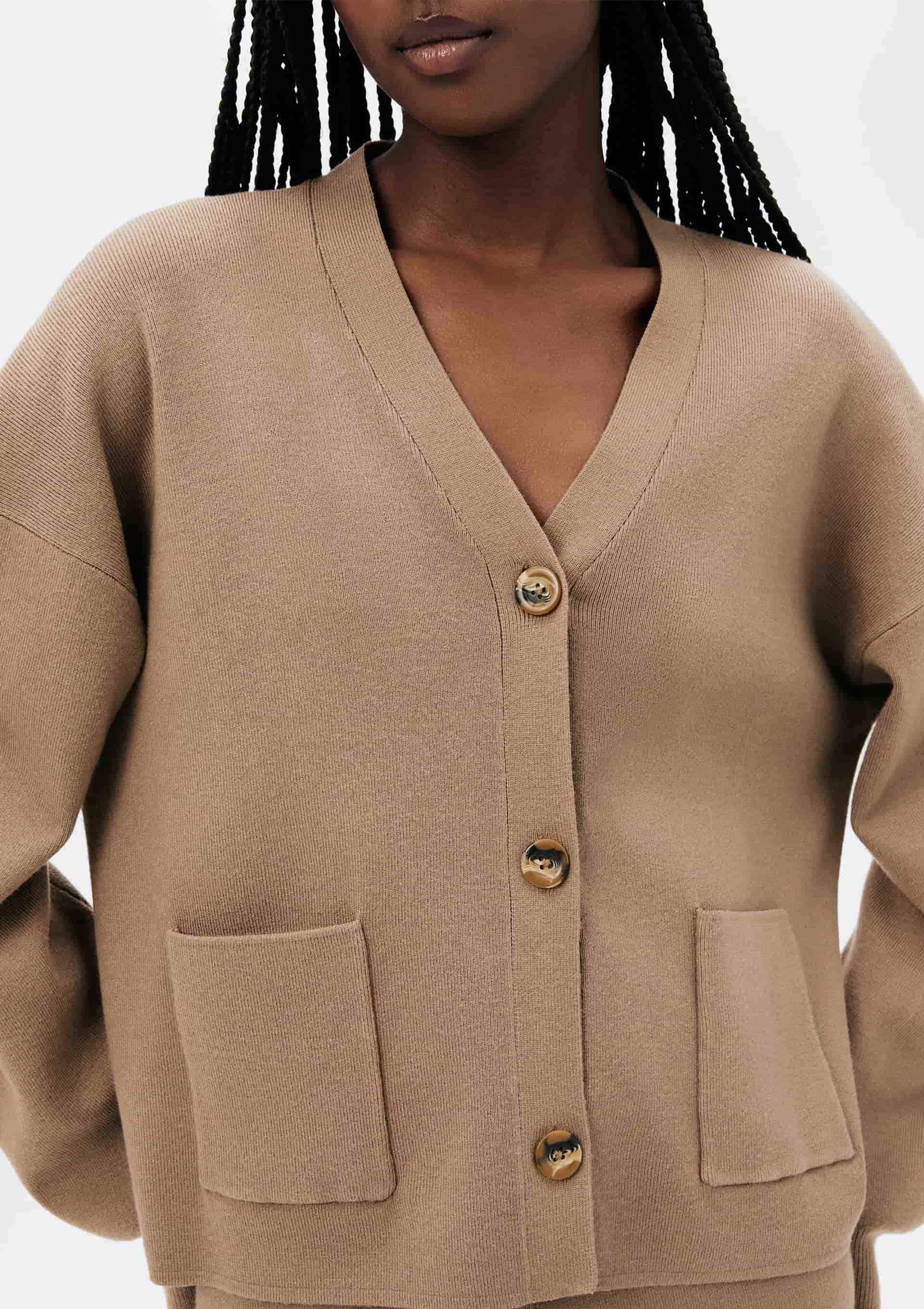 Cardigan Feminino Oversized Decote V - Bege | Hering