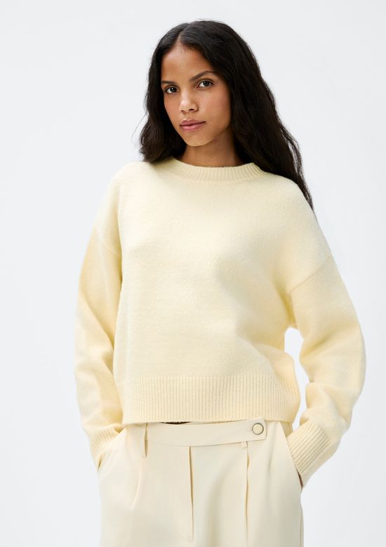 Foto do produto: Blusão Básico Feminino Em Tricô - Creme