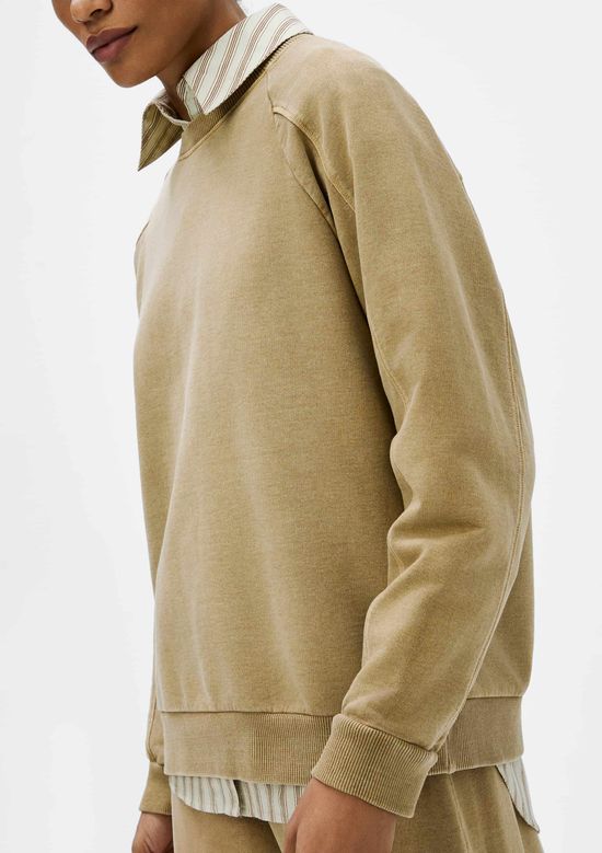 Foto do produto: Blusão Feminino Em Moletom Estonado - Caqui