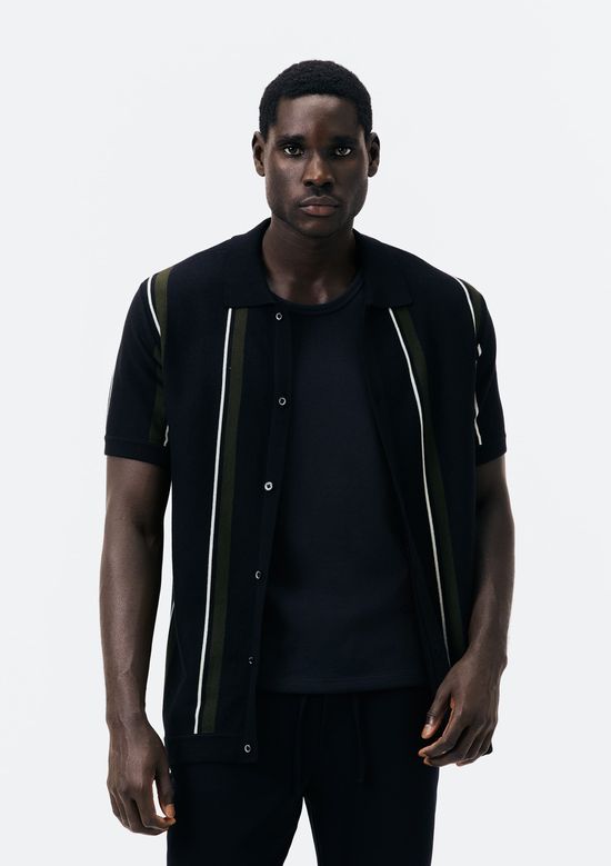 Foto do produto: Camisa Masculina em Tricô Listrado - Preto