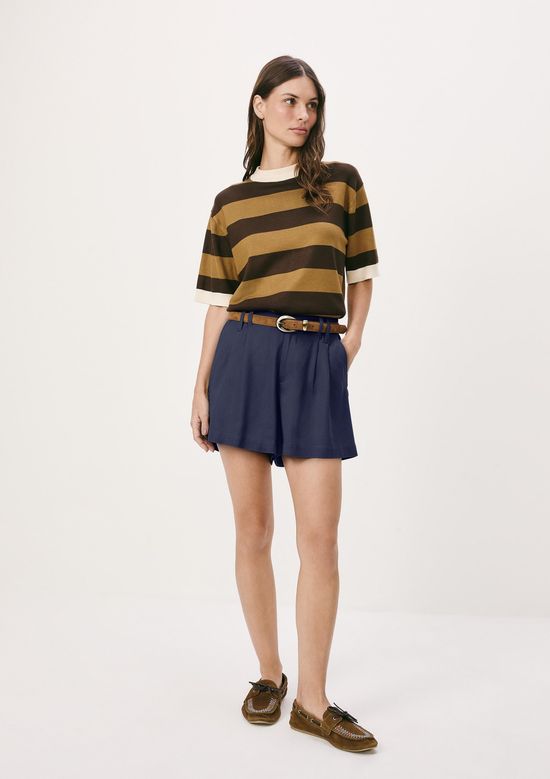 Foto do produto: Shorts Feminino De Alfaiataria Em Linho - Azul