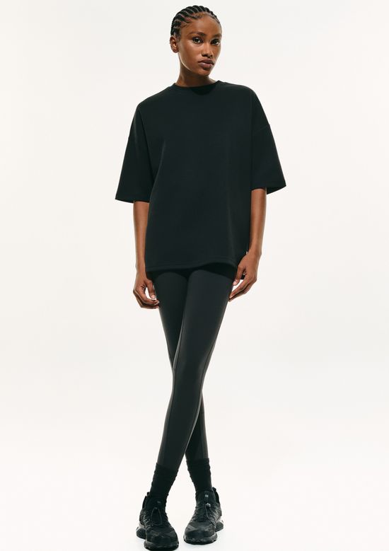 Foto do produto: Camiseta Feminina Oversized Hering Sports + FRNC - Preto