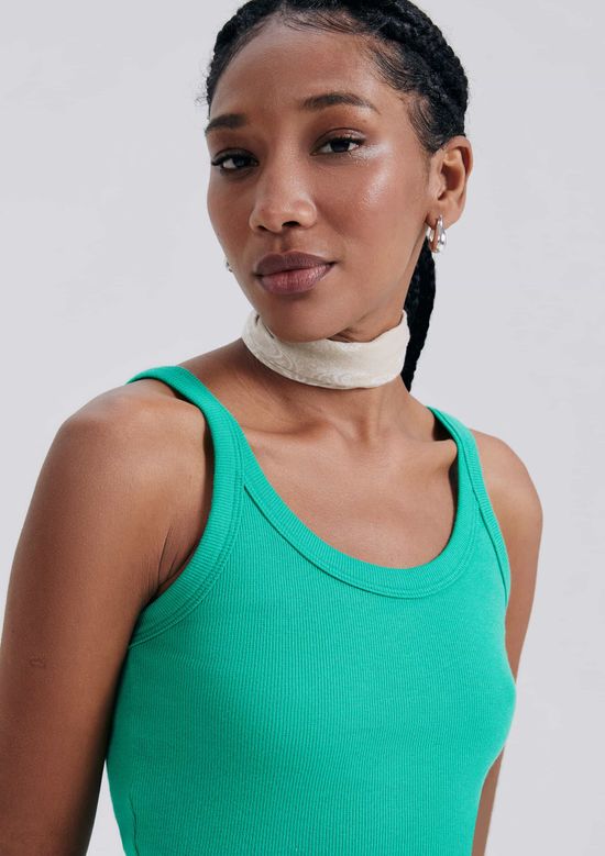Foto do produto: Regata Básica Feminina Slim Rib - Verde