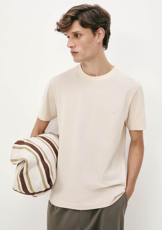 Foto do produto: Camiseta Masculina Em Malha Piquet Pima - Bege