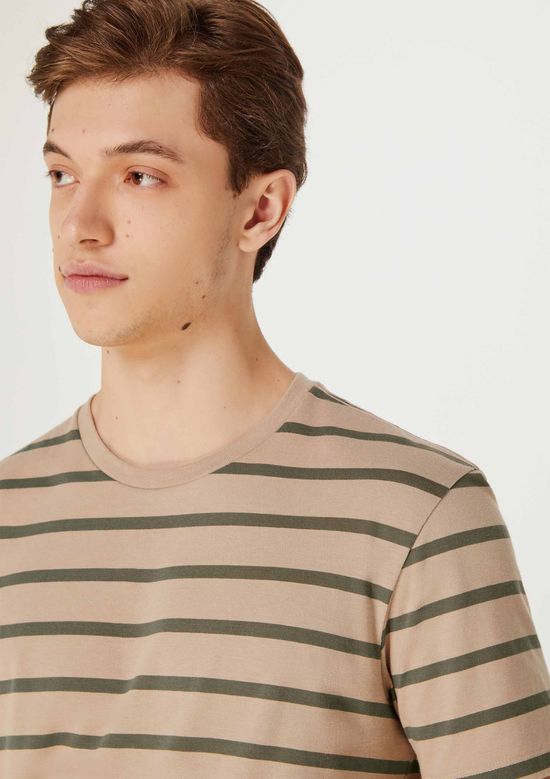 Foto do produto: Camiseta Básica Masculina Mar Em Algodão Peruano - Marrom