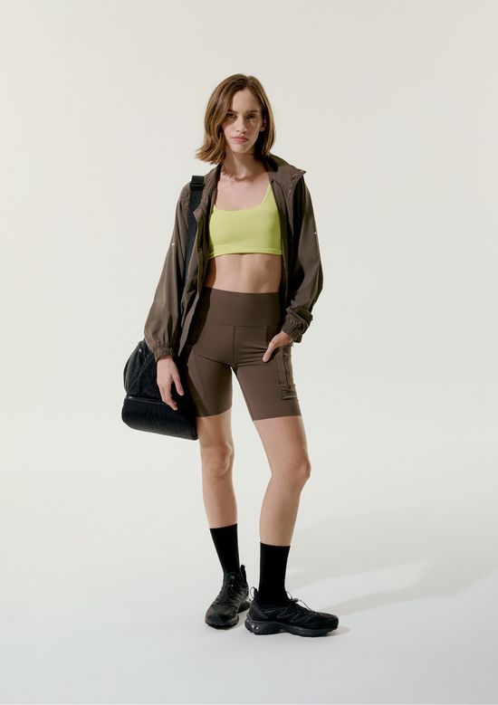 Foto do produto: Bermuda Ciclista Feminina 6 Bolsos Com Corte A Laser - Marrom