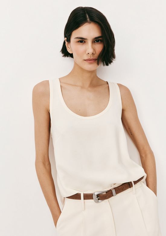 Foto do produto: Regata Feminina Decote U Em Peach Touch - Off white