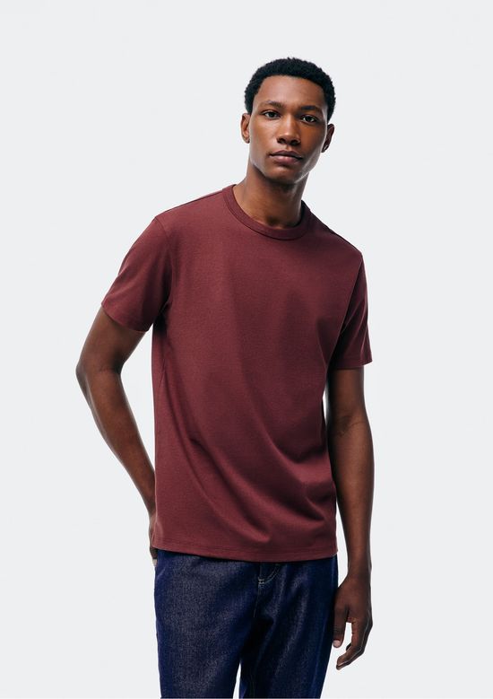 Foto do produto: Camiseta Básica Masculina Areia Em Algodão Peruano - Marsala